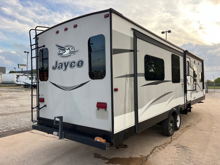 2016-jayco-jay-flight-camper-image-5