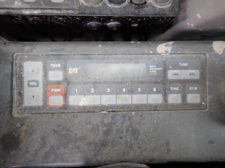 2013-caterpillar-321d-lcr-image-19