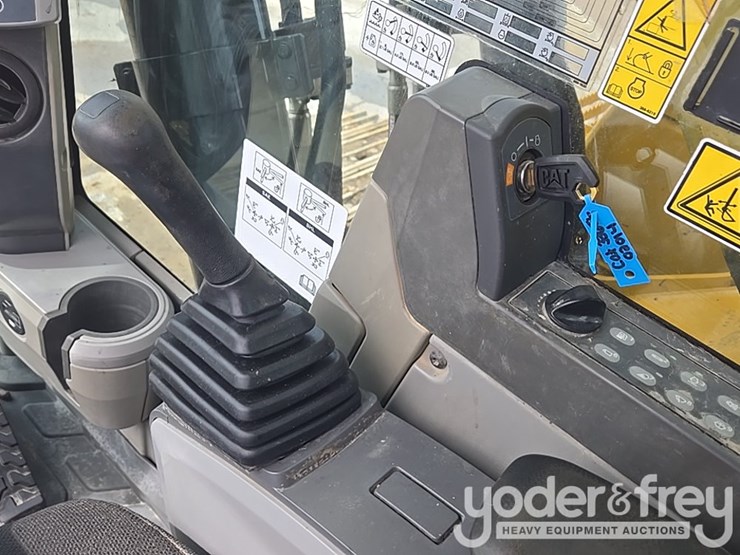 2017-caterpillar-336fl-image-64
