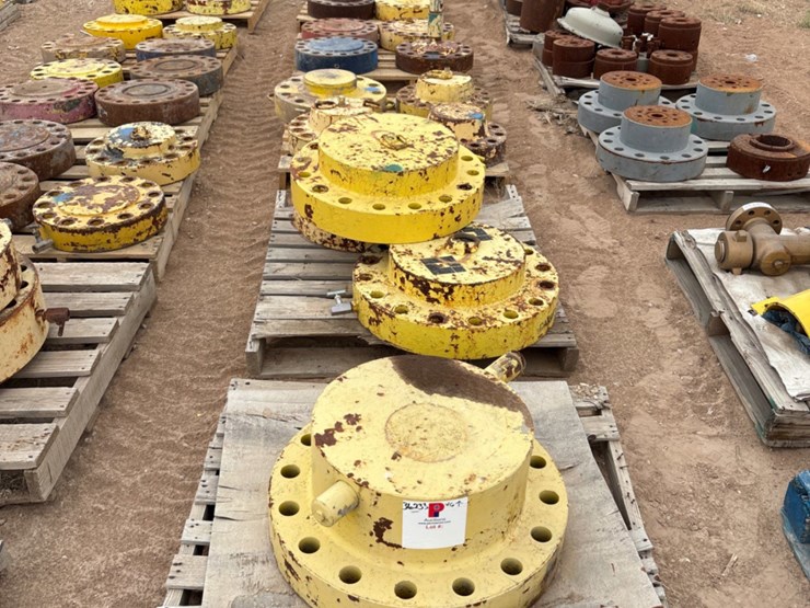 (6-pallets)-assorted-blind/-lift-flanges-&-adapter-flanges-image-2