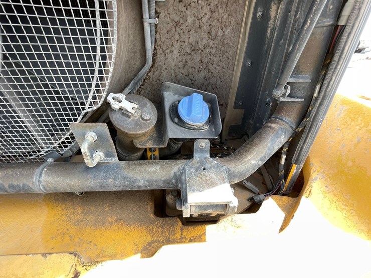 2014-volvo-l120h-image-91