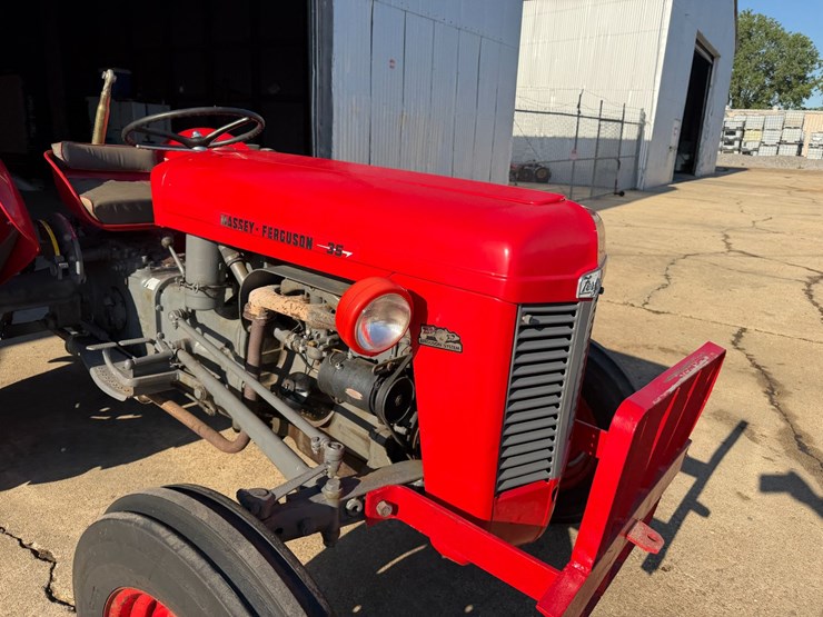 massey-ferguson-to35-image-25