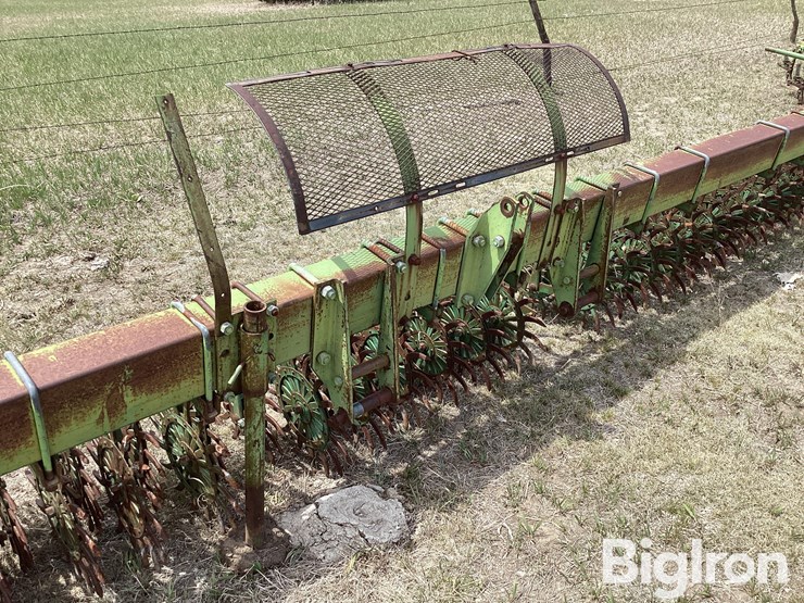 john-deere-400-image-9