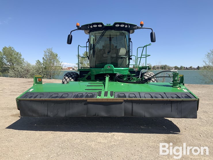 2015-john-deere-w235-image-2