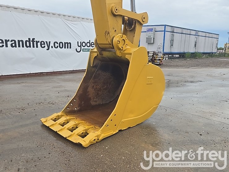 2017-caterpillar-336fl-image-23