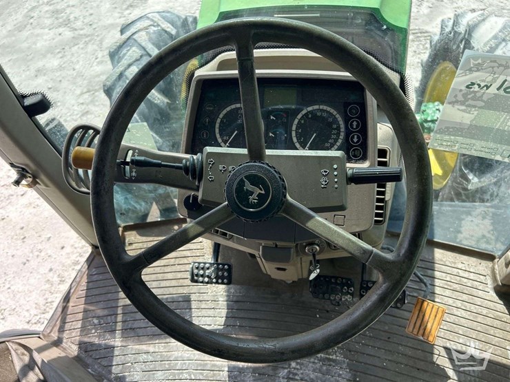 john-deere-6125m-image-14