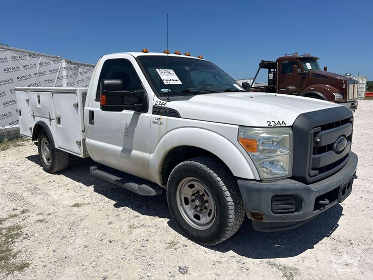 2014-ford-f350-image-2