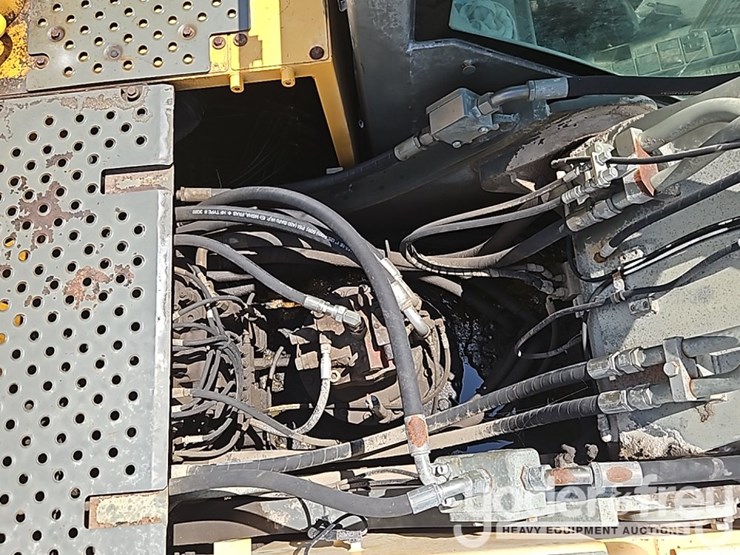 2012-volvo-ec250dl-image-33