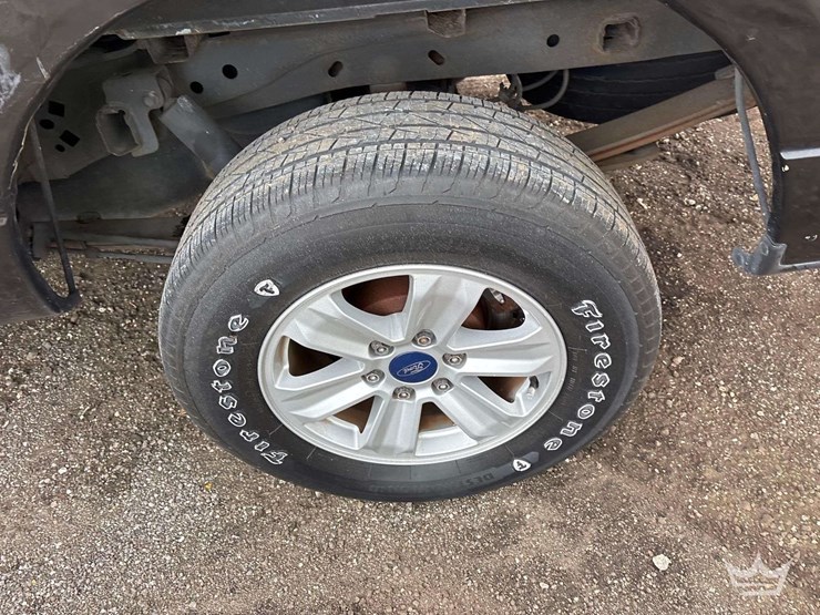 2010-ford-f150-image-19