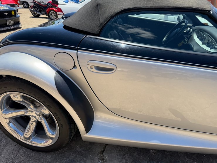 #47802-•-2001-plymouth-prowler-coupe-vin:-1p3ew65g01v700568-image-40