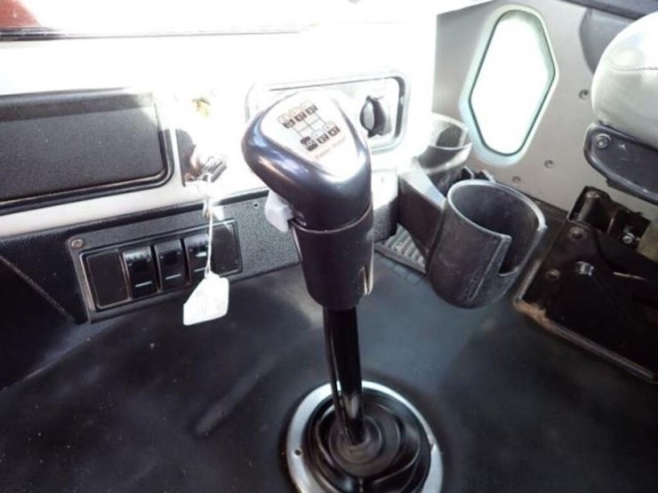 2013-western-star-4900sb-image-20