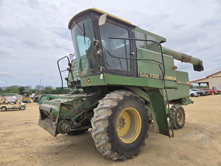 john-deere-7720-image-1