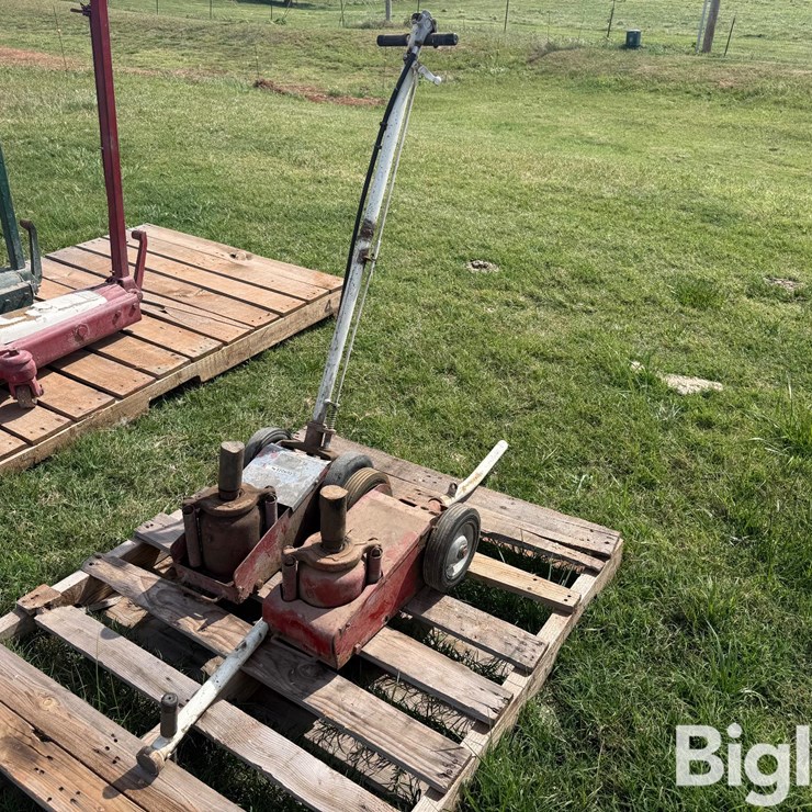 Pneumatic Jacks