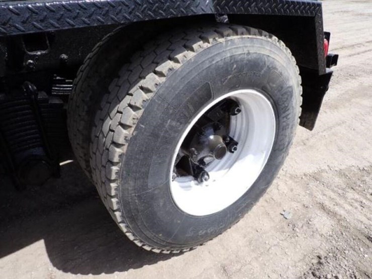 1993-mack-rd690s-image-48