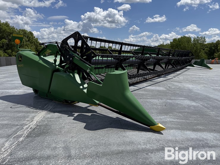 2013-john-deere-640fd-image-3