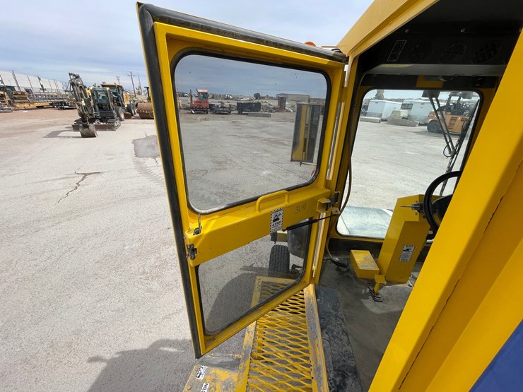 2017-superior-broom-dt80k-image-99
