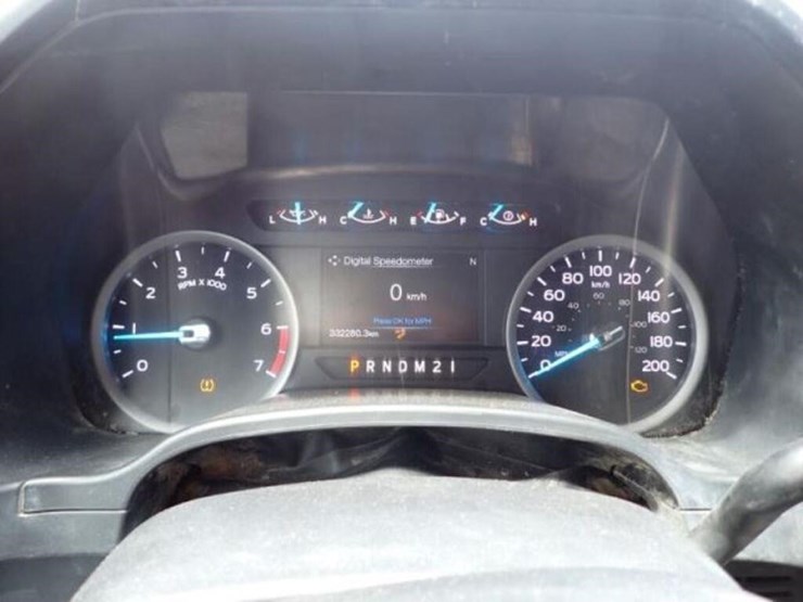 2018-ford-f250-xl-image-12