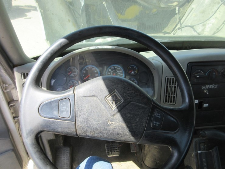 2012-international-4300-image-11