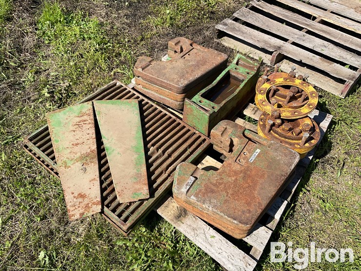john-deere-4430-image-3