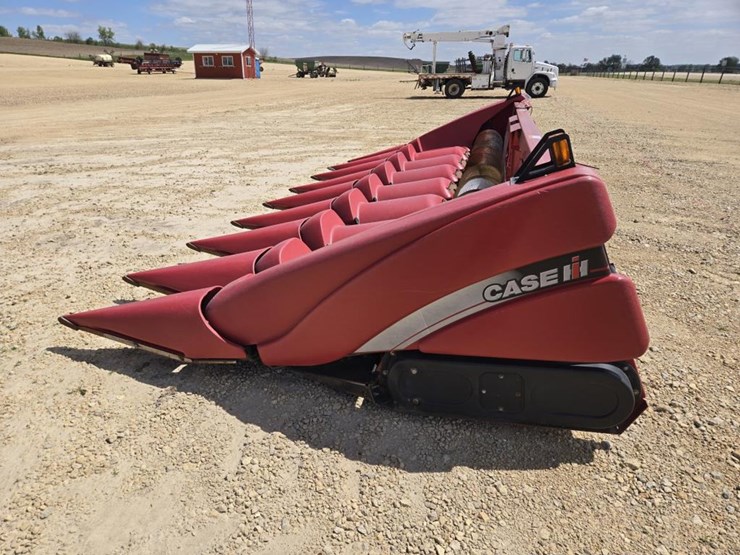 case-ih-3208-image-2
