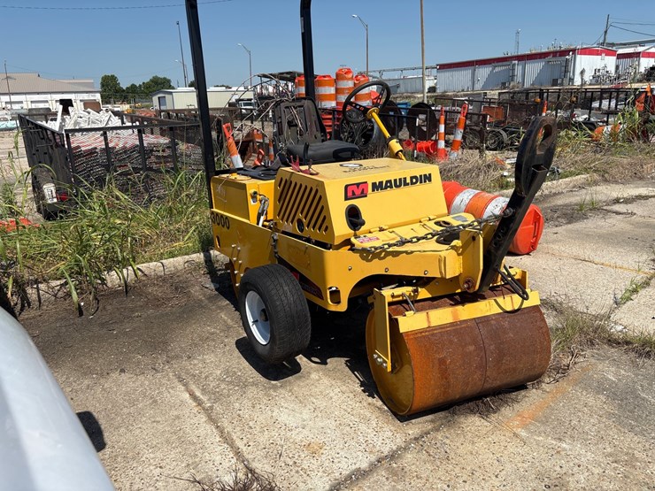 #23-•-2019-mauldin-compact-roller-image-2