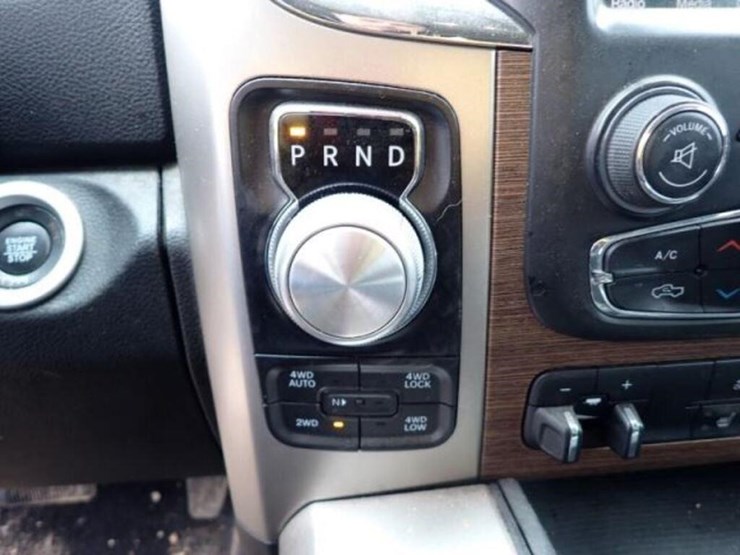 2017-dodge-ram-1500-image-17