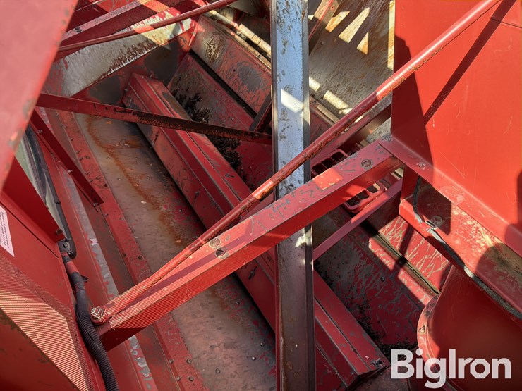 case-ih-2388-image-9