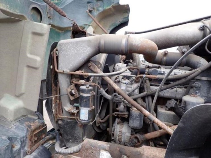 inoperable-2005-mack-cv713-tri/a-vacuum-truck-1m2a-image-22