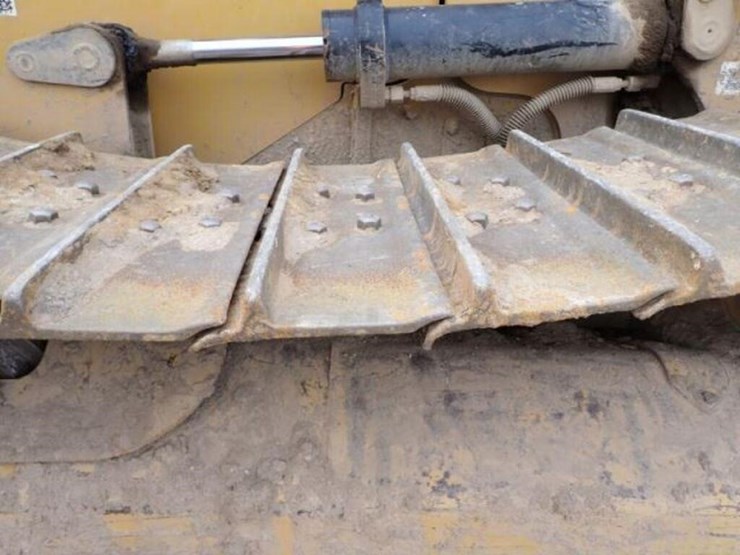 2018-caterpillar-d5k2-xl-image-35
