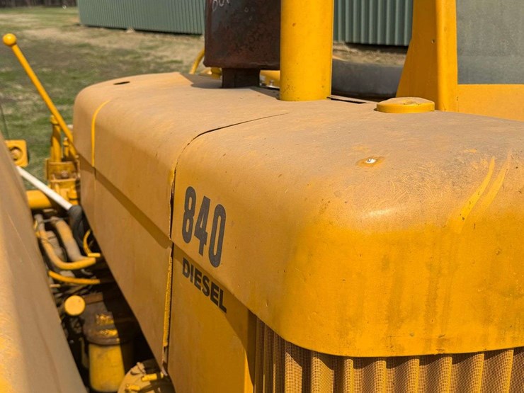 john-deere-840-image-9
