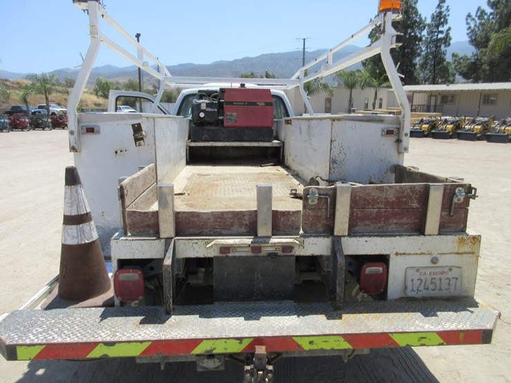 2006-ford-f350-xl-image-18