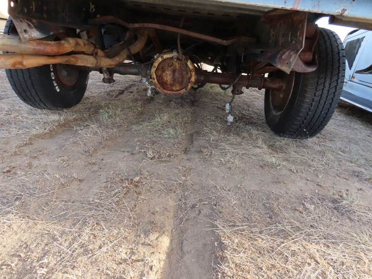 1986-chevrolet-silverado-1/2-ton-short-box-pickup-image-8