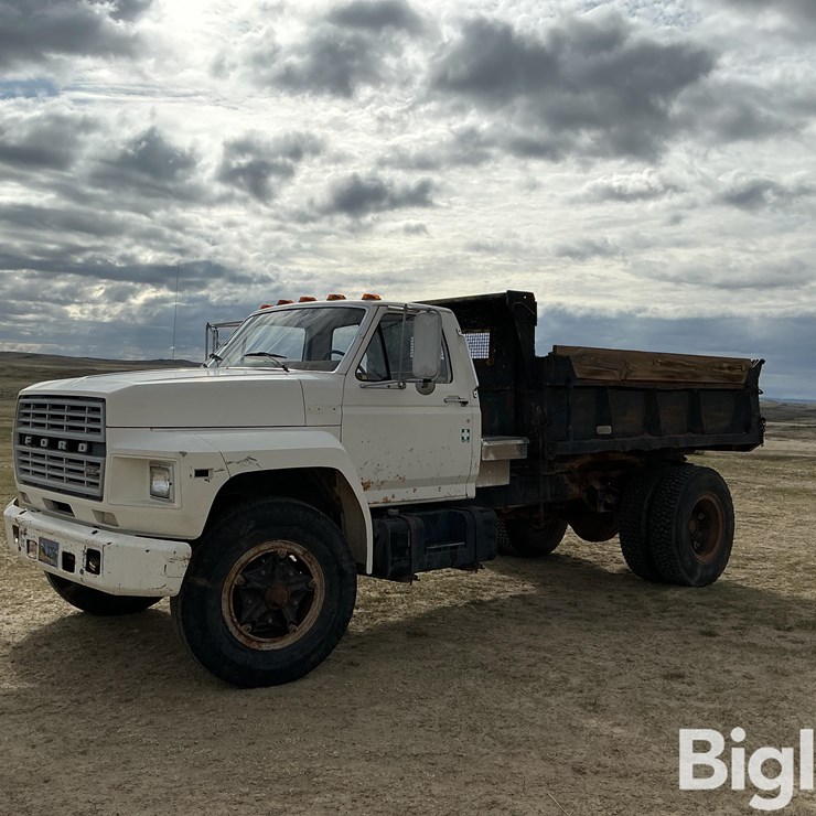 1983 FORD F700