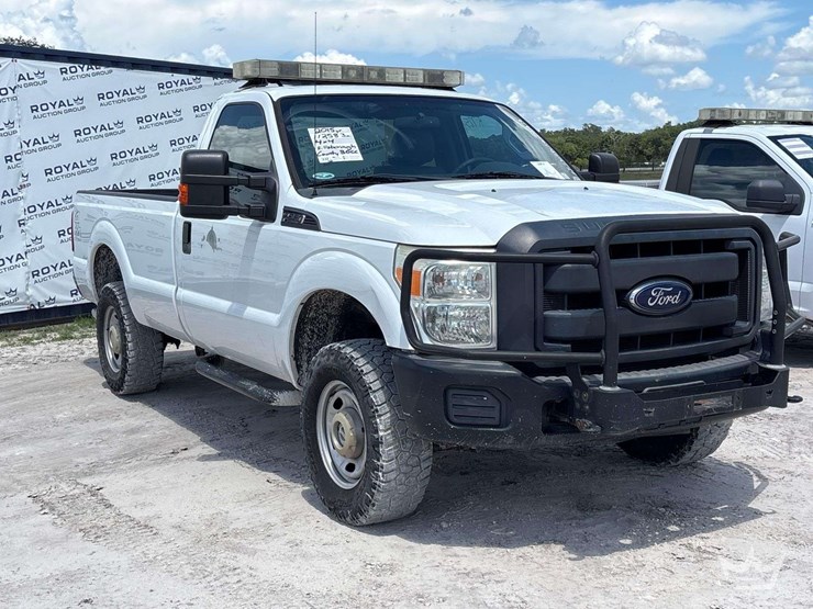 2015-ford-f250-image-2
