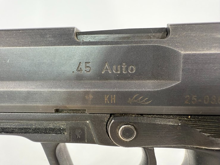 #32-•-hecklert-koch-usp-45-auto-pistol-25-036348-image-13
