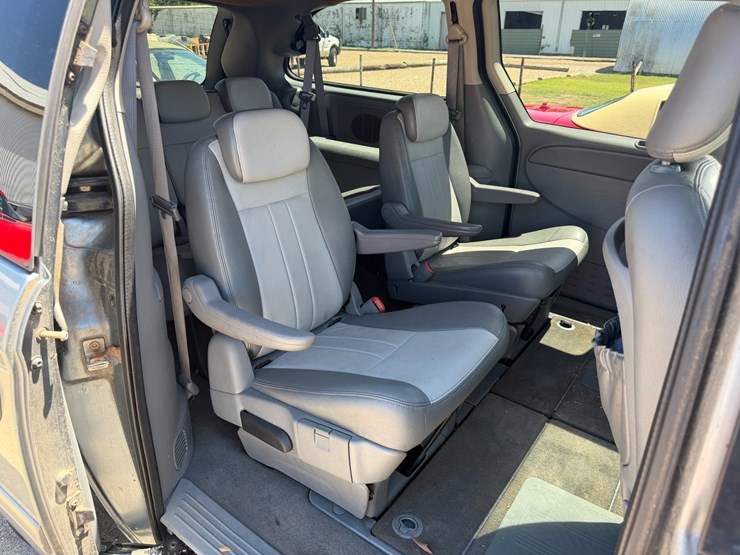 2007-dodge-grand-caravan-image-68