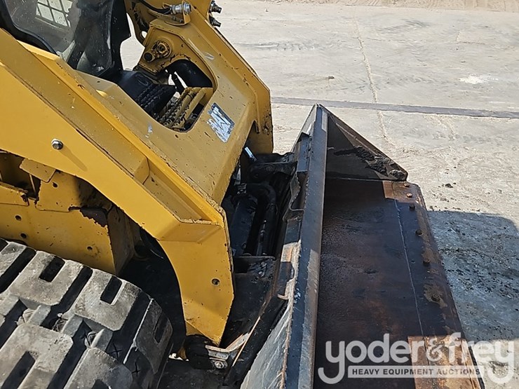 caterpillar-299d2-image-13