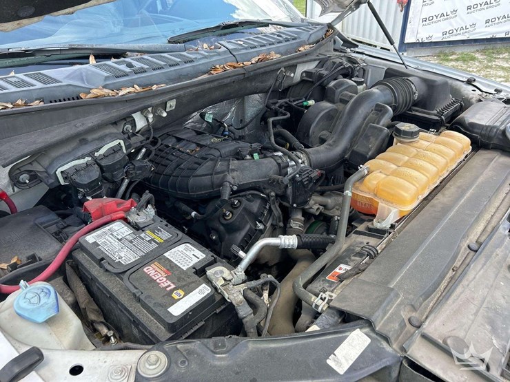 2016-ford-f150-image-9