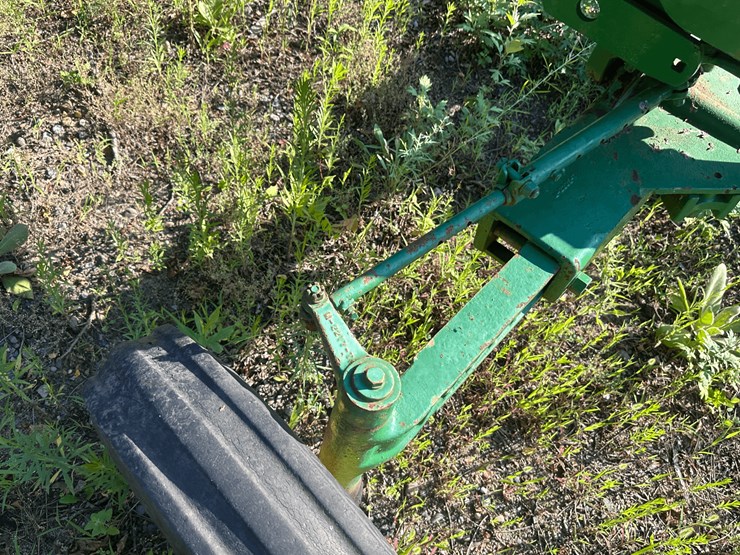 john-deere-40-image-13