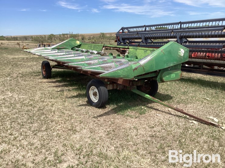 john-deere-843-image-1