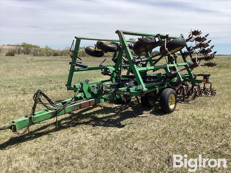 john-deere-550-image-1