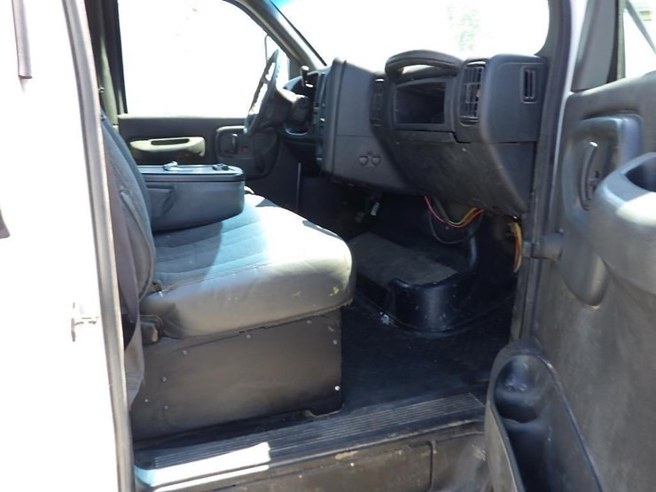 2003-chevrolet-kodiak-c4500-image-23