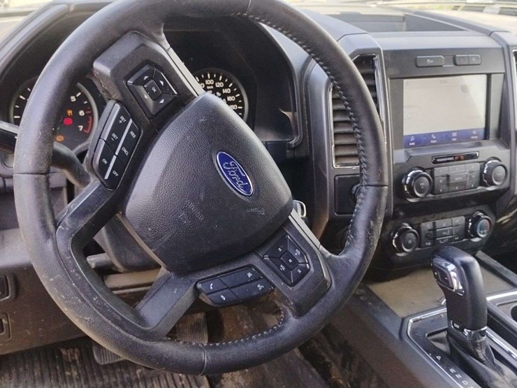 2020-ford-f150-image-3