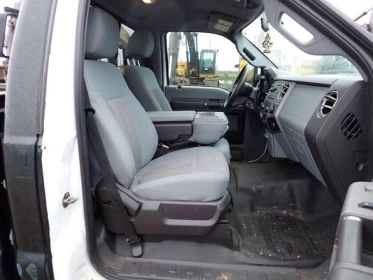 2011-ford-f350-xlt-image-18