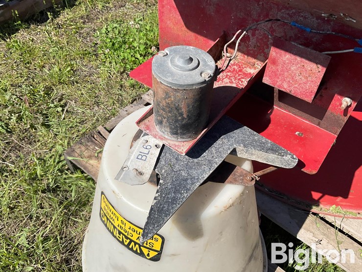 cosmo/frontier-180-seeders-&-parts-image-9