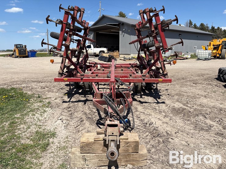 case-ih-5800-image-2