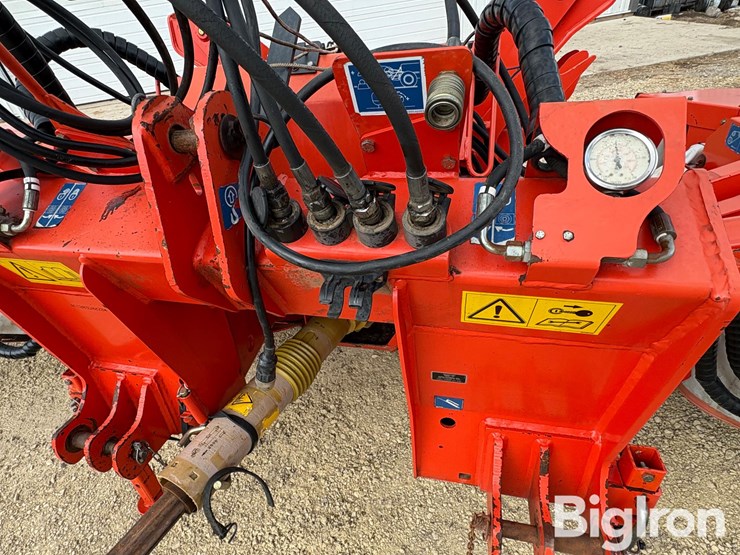 kuhn-fc883-image-14