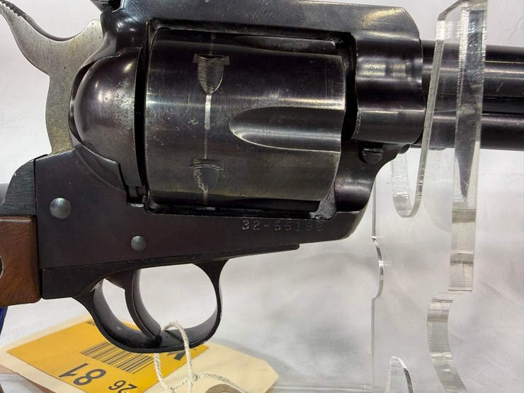 #81-•-ruger-blackhawk-357mag-revolver-32-55196-image-12