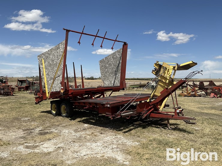 new-holland-1034-image-3