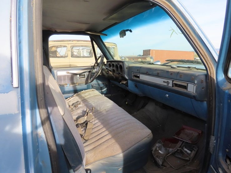 1986-chevrolet-silverado-1/2-ton-short-box-pickup-image-16